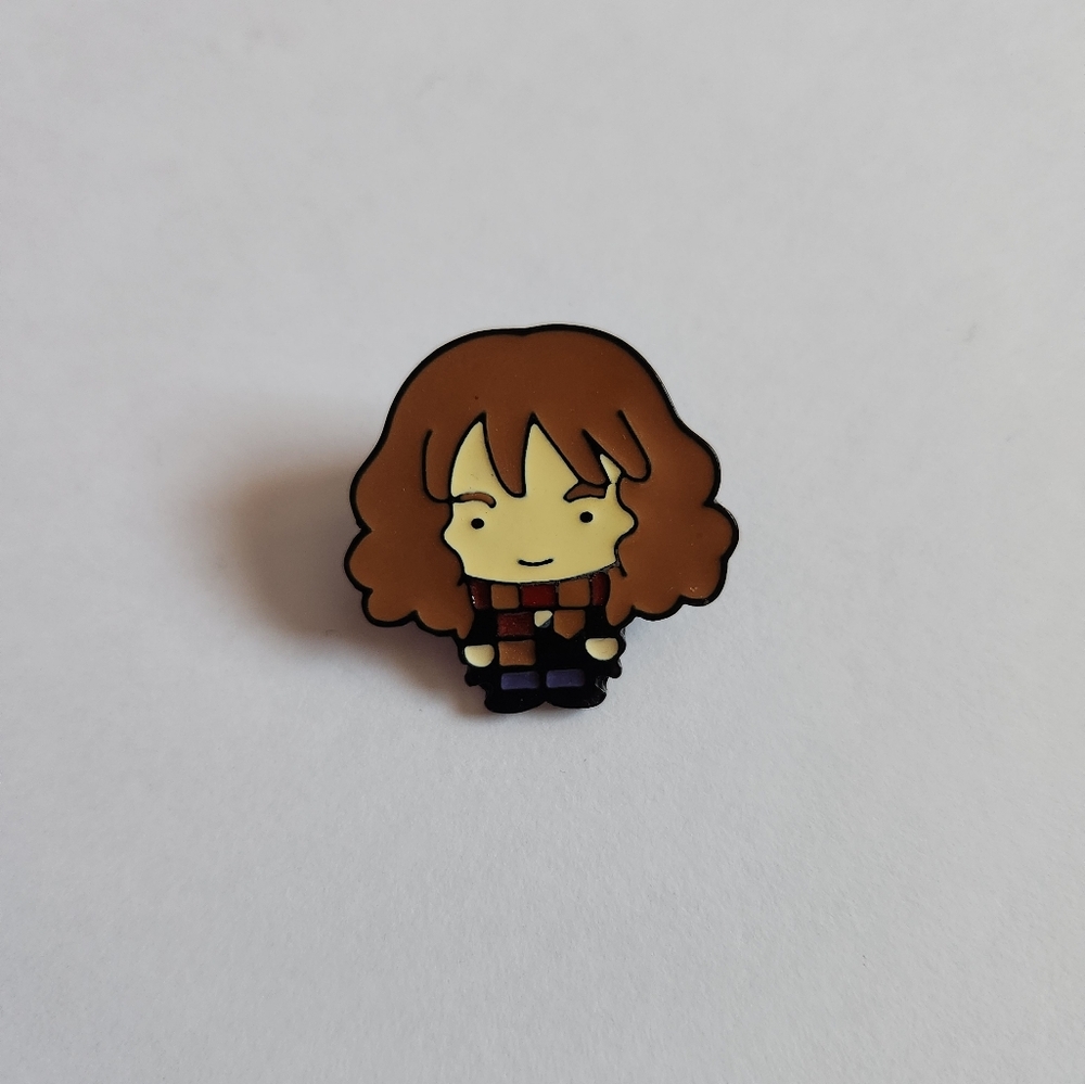 Harry Potter theme enamel pin: Hermione Granger